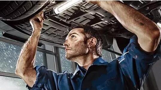 開車省油技巧！教你用最少的油跑最遠的路